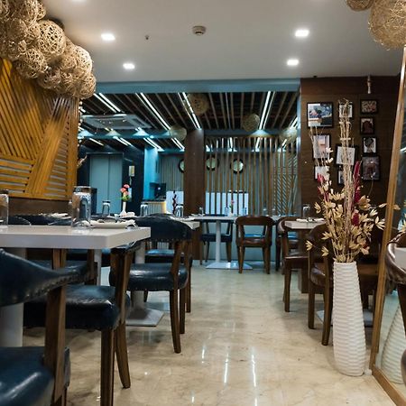 The Avenue Hotel Ballygunge Kalkata Exteriér fotografie