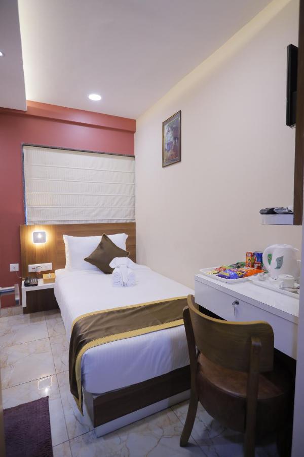 The Avenue Hotel Ballygunge Kalkata Exteriér fotografie